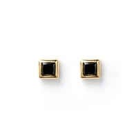 "Ultimate sophistication" Black Diamond Pierced earrings K18YG