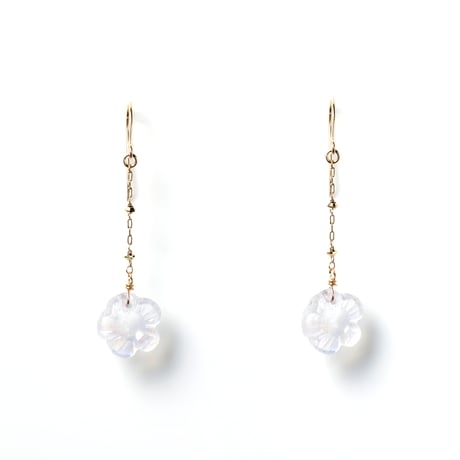 White Flower Pierced Earrings K10YG