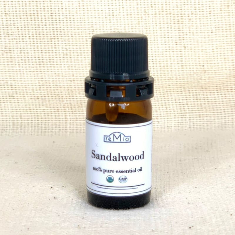 ★¥110,000- オーガニック サンダルウッドオイル 100ml ★ サンダルウッド・インド精油/Sandalwood India – 生活の木