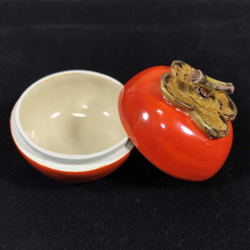 陶磁器の香合（柿型3個） 陶磁器の香合（柿型3個） 陶磁器の香合（柿型3個） 陶磁器の