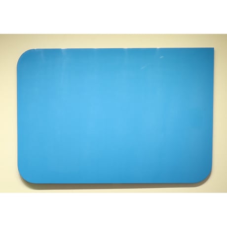 尾崎森「#4 Talk/Blue」※画像右上の作品