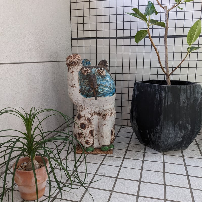 吉川千香子作 招き猫 | Gallery hanakura