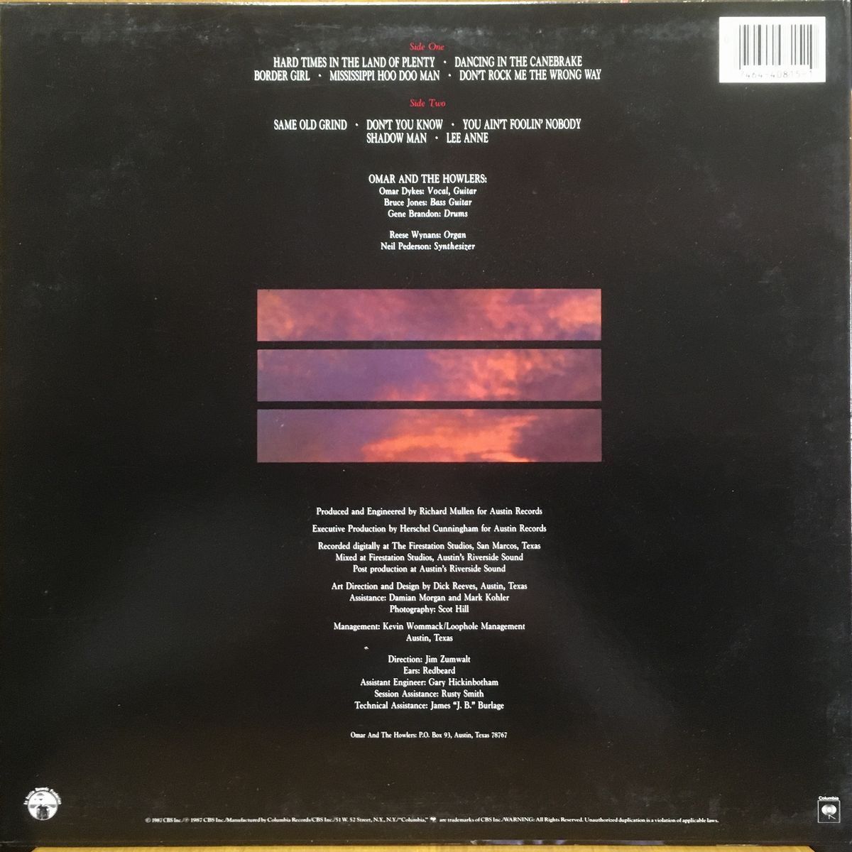 OMAR & THE HOWLERS - Hard Times In The Land Of