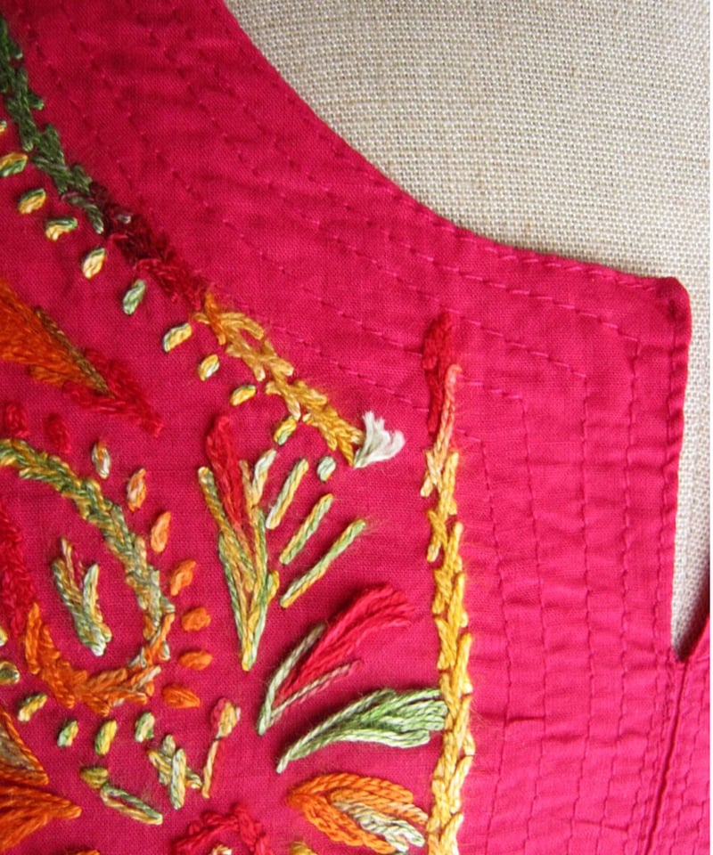 インド刺繍クルタcek2/M～ML/ディーププラムピンク・カラフル