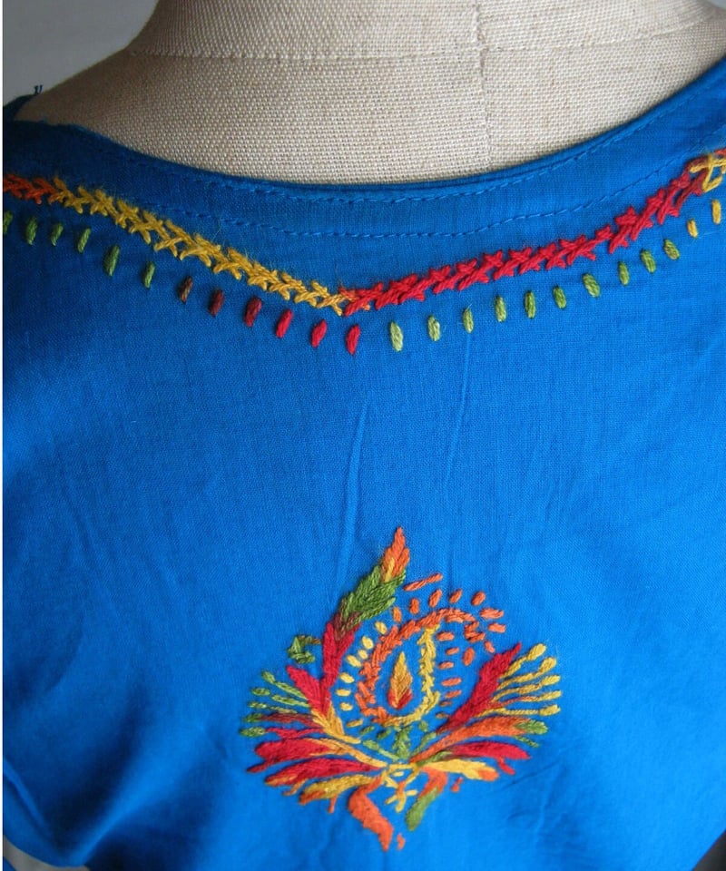 インド刺繍クルタcek1/S～SM/ブルー・カラフル刺繍 | インド