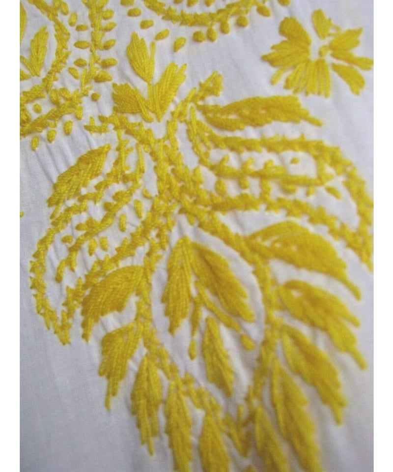 インド刺繍クルタcek5/S～SM/ホワイト・イエロー刺繍 | インド