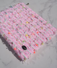 【M size】pink×white×feather（pouch）