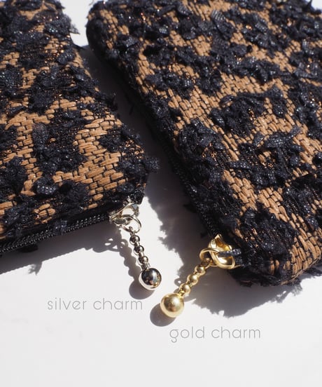 blown leopard tweed（pouch）【silver charm】