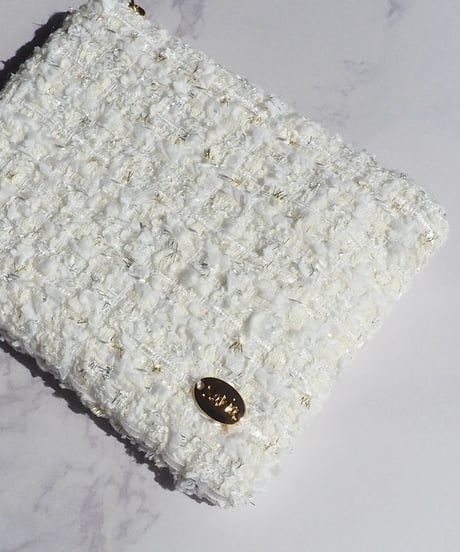 white couture tweed（pouch）
