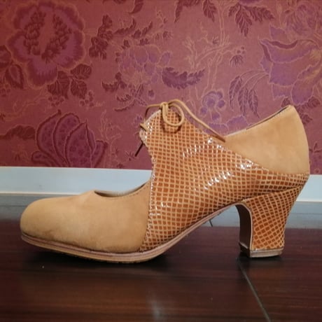 CATEGORY フラメンコシューズ | MIGUSTO フラメンコショップ