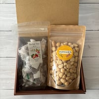 ★★ギフト　【甘い幸せ満足セット】 華やかストロベリーローズTB+キャンディコートマカダミアナッツ