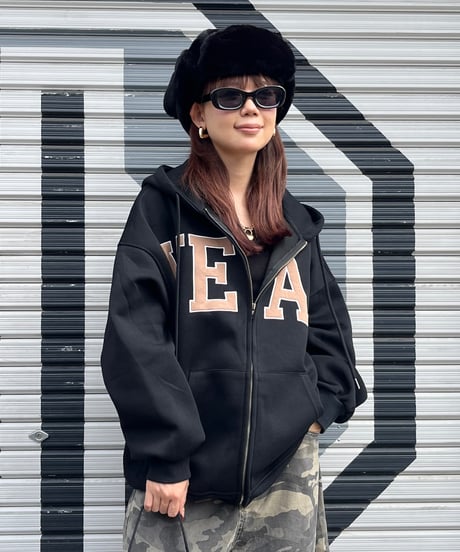 新品未使用☆海外ディズニーパーク完売☆ミニー ボア トレーナー フリース 新品未使用☆海外ディズニーパーク完売☆ミニー ボア トレーナー