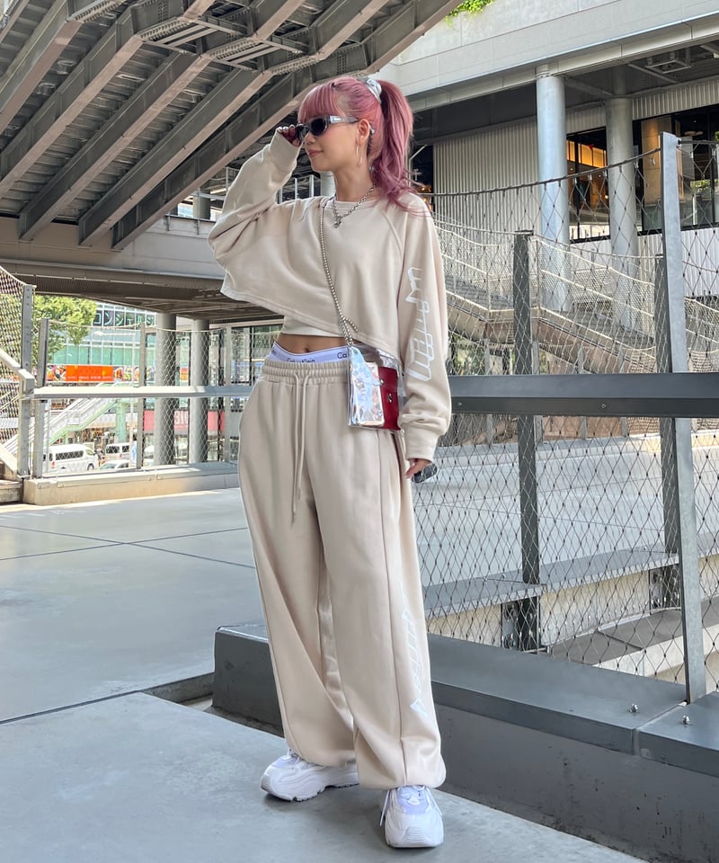 たぽ袖TOPS×超だぼっとさん＝｢TRIPLETS｣#Ri7017 | Miney 