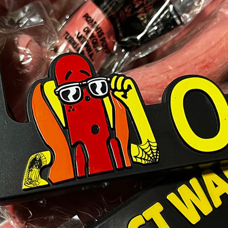 OSSANTHEHOOD license plate frame (most wanted) 2枚セット