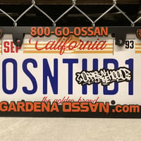 LICENSE PLATE FRAME / orange letter