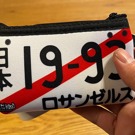 caliナンバー練習中 neoprene zip pouch