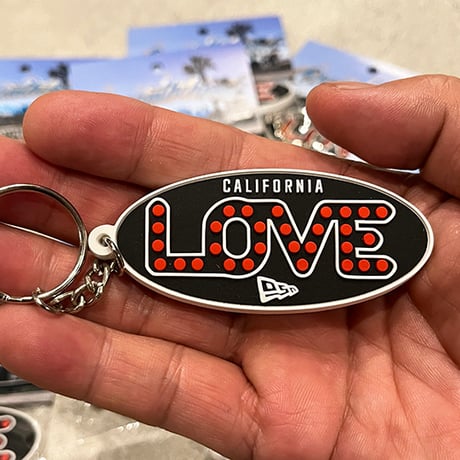 "CALIFORNIA LOVE" pvc keychain