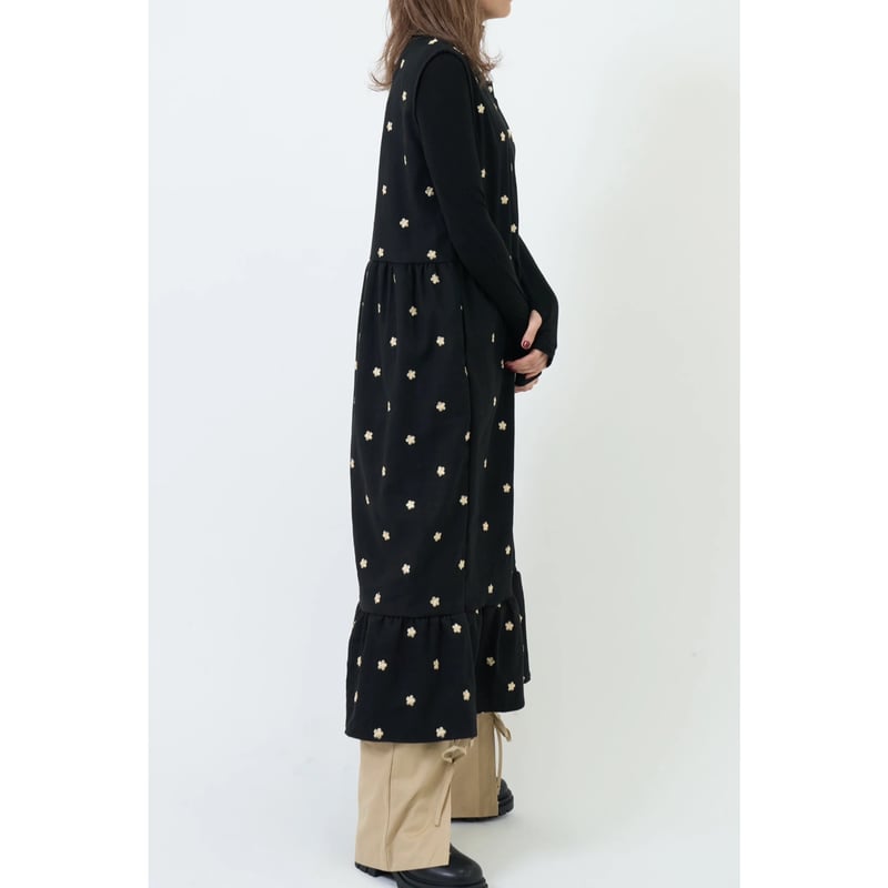 flower pattern embroidery long dress BLACK | IPSUM