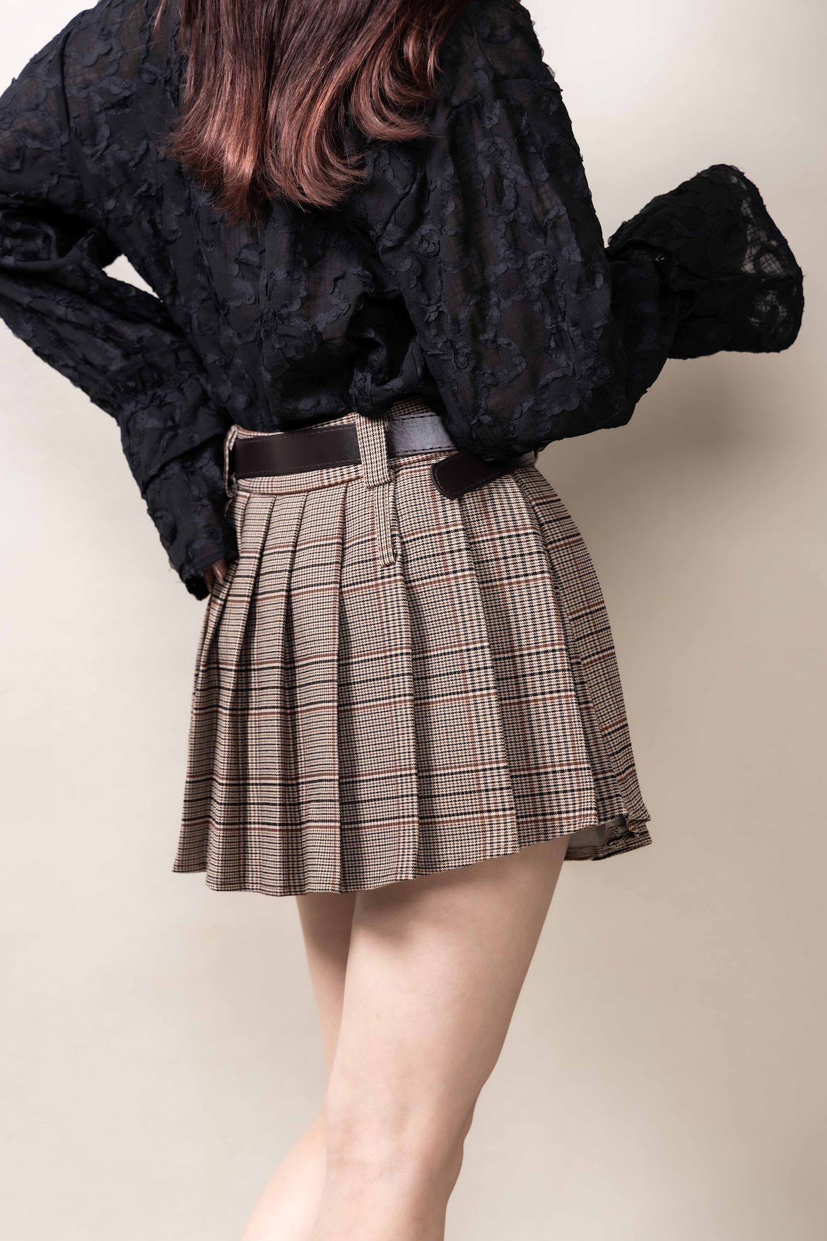 check pleats mini skirt BROWN | IPSUM