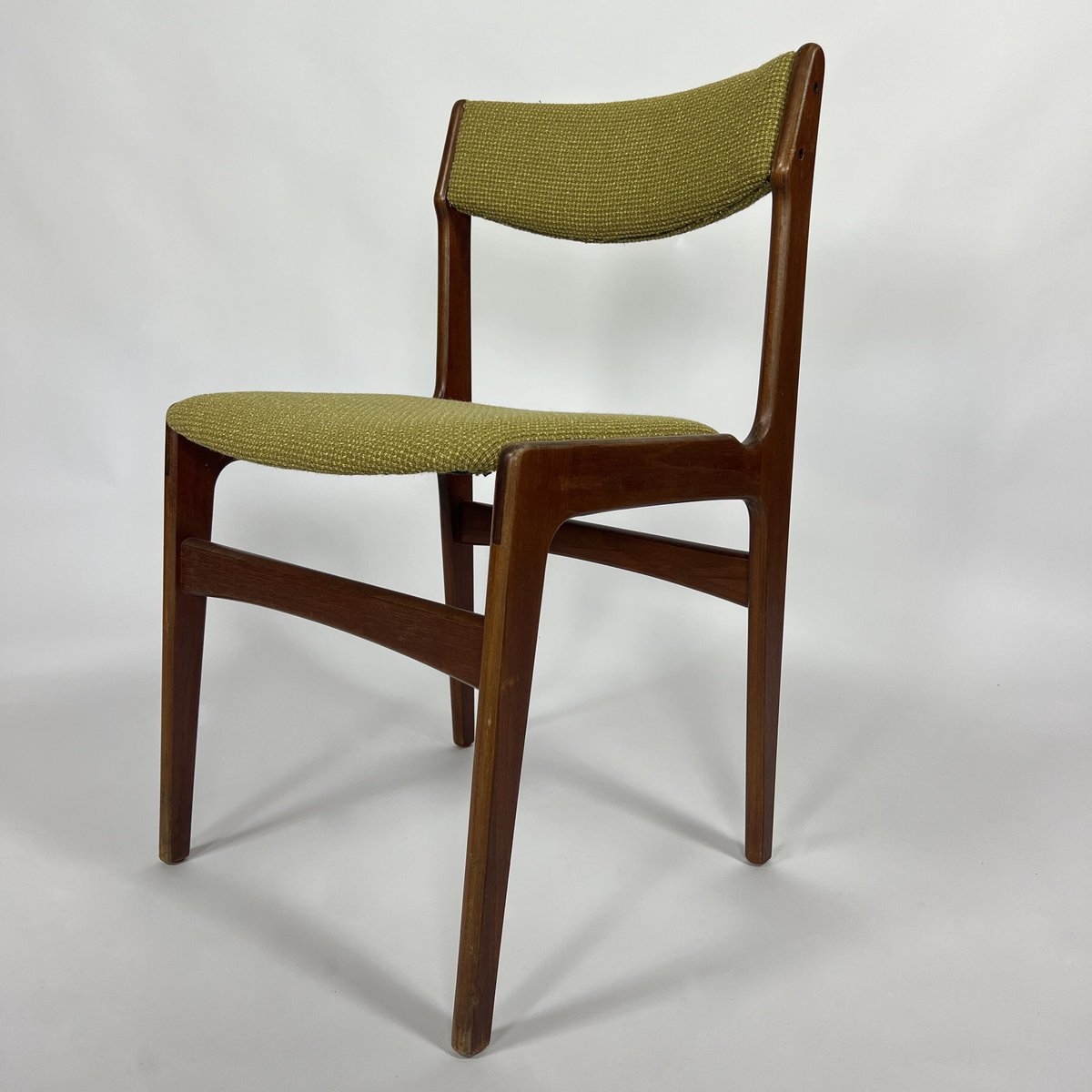 北欧 デンマーク ダイニングチェア ② 定番の1脚 ヴィンテージ 北欧 デンマーク ダイニングチェア ② 定番の1脚 ヴィンテージ
