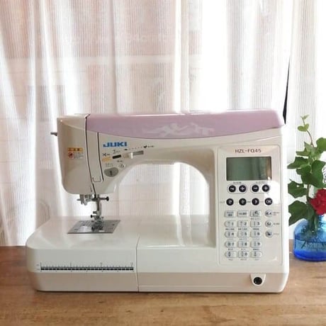 【家庭用コンピューターミシン】JUKI HZL-FQ45（エクシード ドレスメイク HZL-F400JPの上位機種）