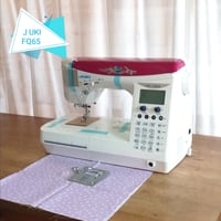 【ハイグレード家庭用コンピューターミシン】JUKI HZL-FQ65（エクシード キルトスペシャル HZL-F600JPの上位機種）