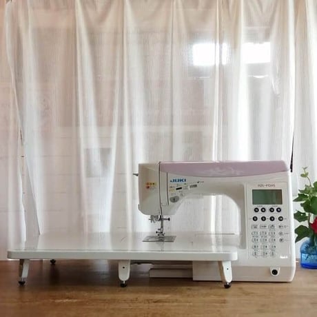 【家庭用コンピューターミシン】JUKI HZL-FQ45（エクシード ドレスメイク HZL-F400JPの上位機種）