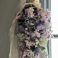 薄墨ピンクの初夏のスワッグ