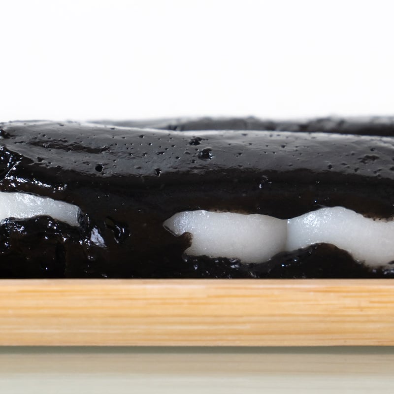 冷凍]つや姫・串だんご ＜ごま＞ | じんだん本舗 大江