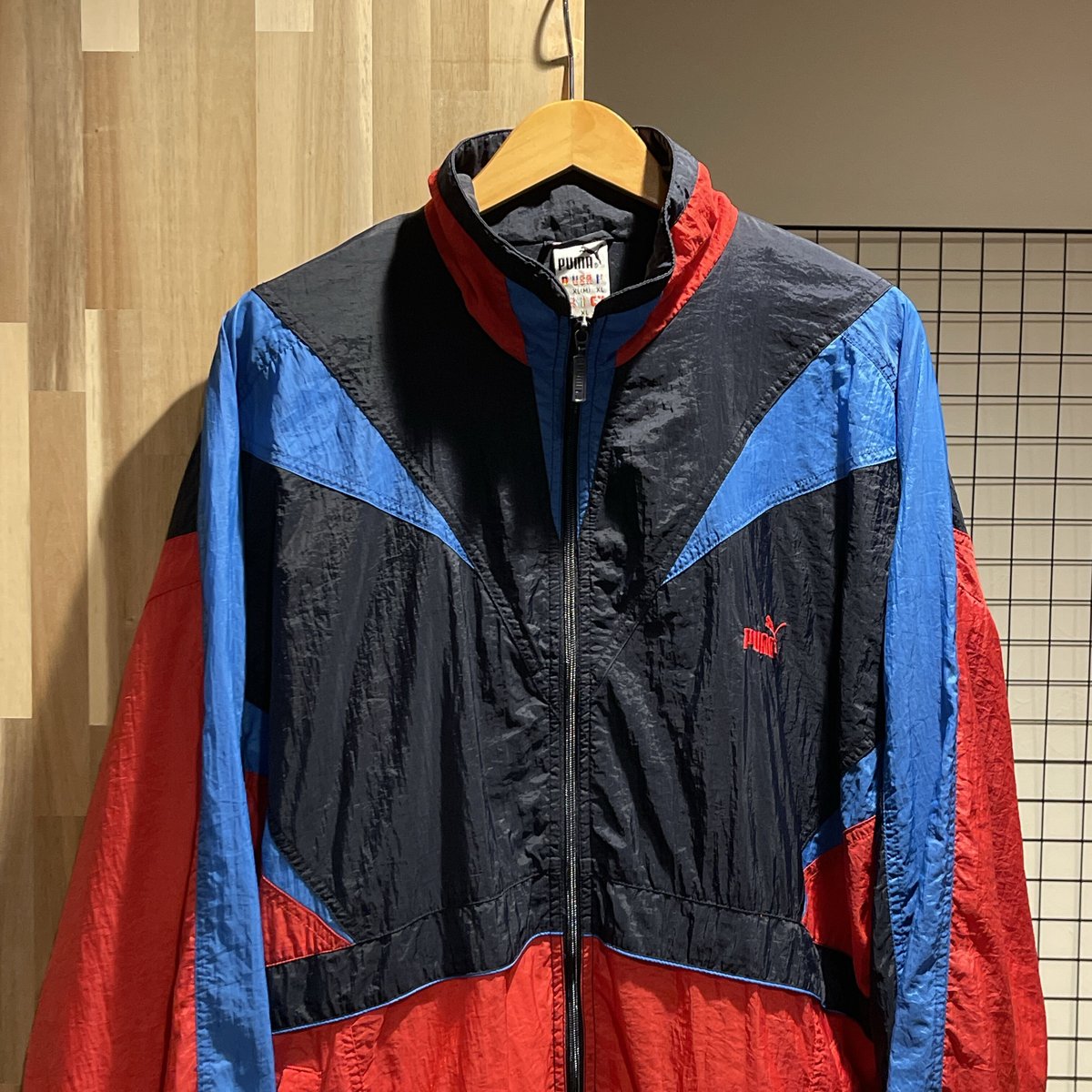 90's PUMA ナイロントラックジャケット ブルー - トップス