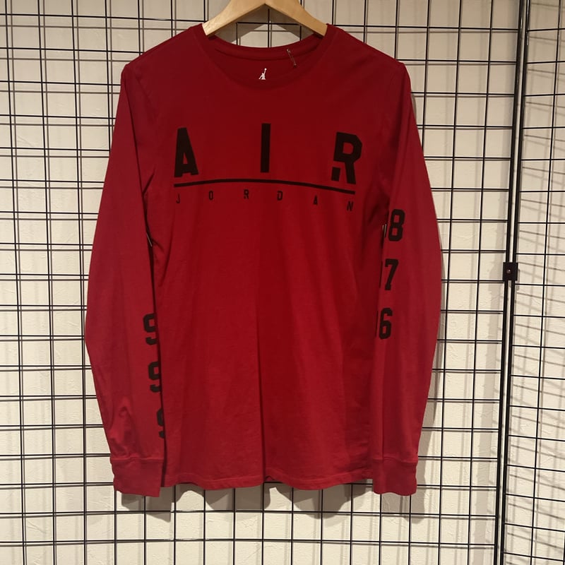 Nike air red shirt hotsell