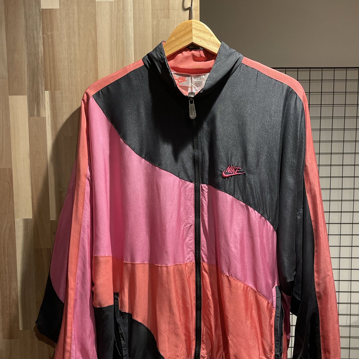 90s NIKE 銀タグ ナイキ 切替デザイン ナイロンジャケット C382 | 古着 