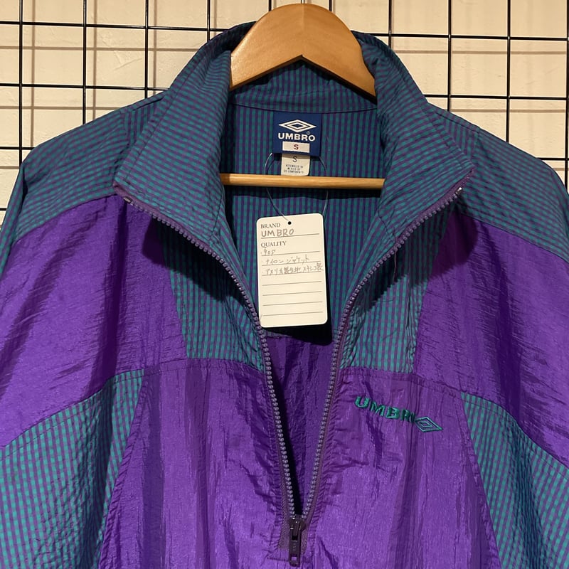 90s UMBRO アンブロ ハーフジップ ナイロンプルオーバー C376ナイロン