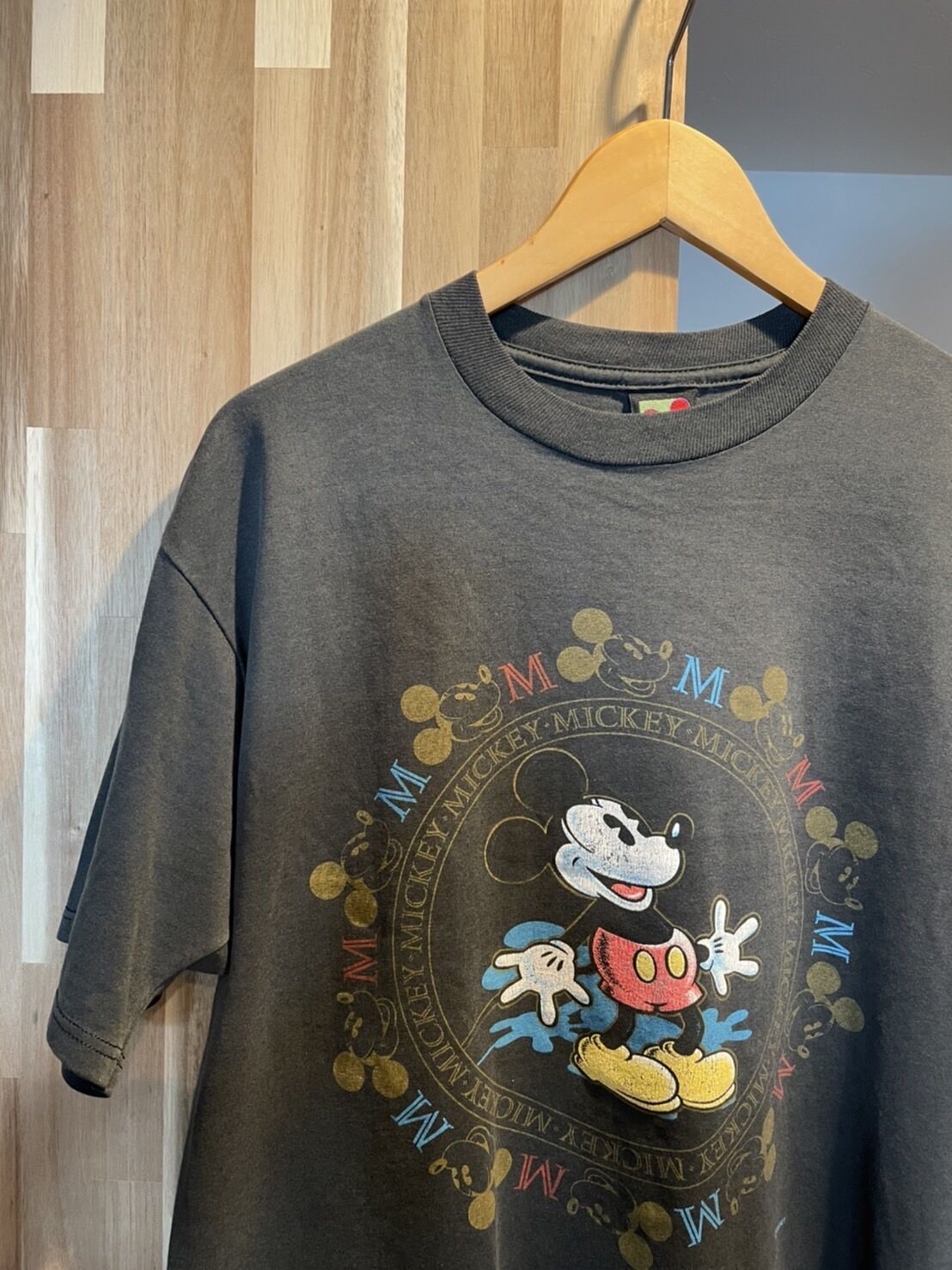 MICKEY UNLIMITED プリント Tシャツ ブラック