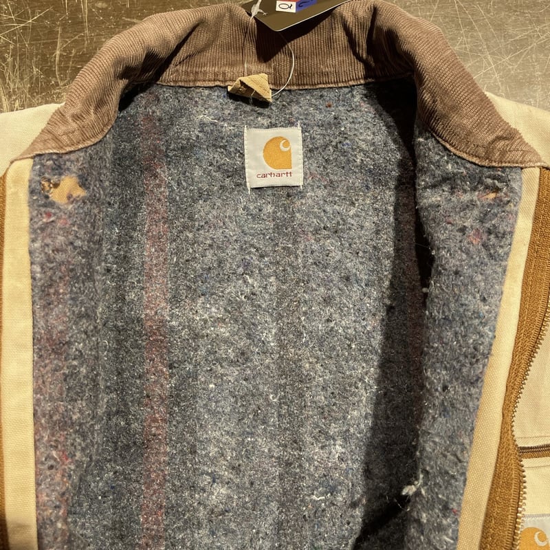 Carhartt カーハート USA製 ダメージ デトロイトジャケット Carhartt カーハート USA製 ダメージ デトロイトジャケット