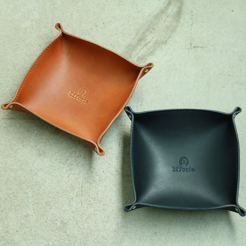 英国アンティーク　取手付コバルトグラスの小さなジャムトレー レザートレー（愛馬名入り） | Carrot Club Leather Store by SKLO