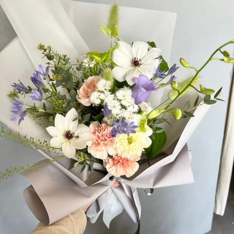 【札幌市内、北広島、江別、恵庭、南幌町のお届け】お祝い花束