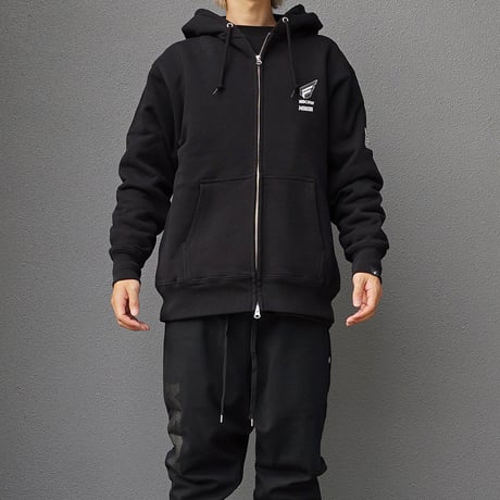 【E36APEX限定モデル】WORLD CHAMPIONSHIP LIMITED ZIP HOODIE