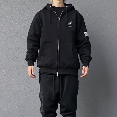 【世界大会限定モデル】DIAMOND DUST ZIP HOODIE