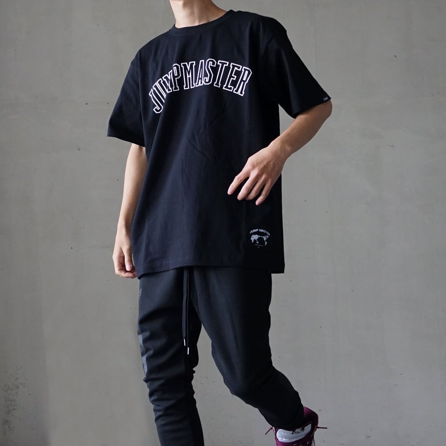 6394965bd889374e6fc5b177