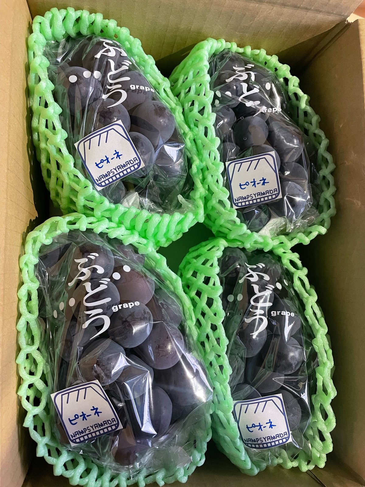 特選 ピオーネ 2キロ箱 | nampsyamada's STORE