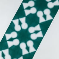 板締め絞り染め手ぬぐい　古墳｜グリーン