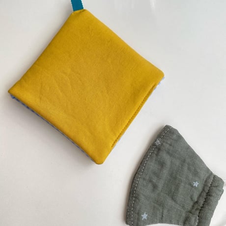 リバティお子様用マスクケース【名入れ刺繍可能】