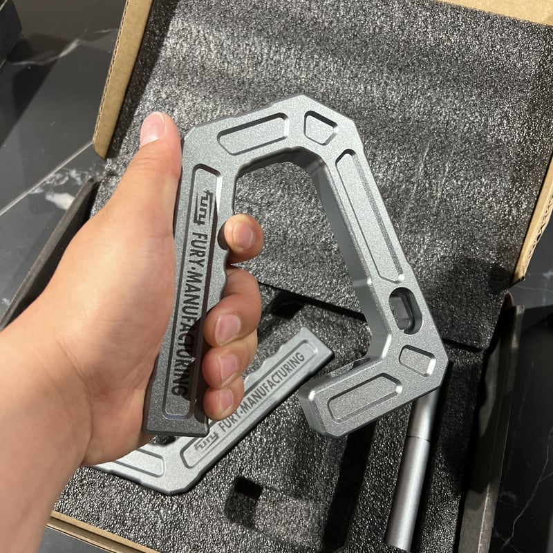 【限界SALE】希少品 Fury グラブバー Jeep Wrangler JL用 限界SALE】希少品 Fury グラブバー Jeep Wrangler JL用 - メルカリ