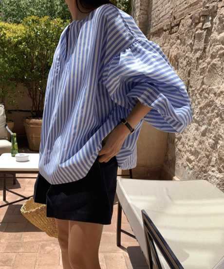 skipper loose blouse / 2color　hm2931