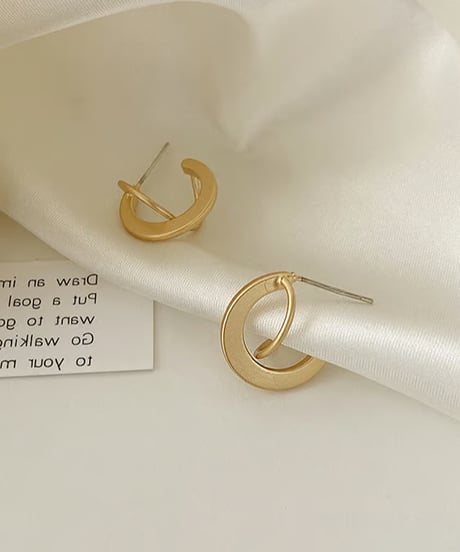 circle cross pierce / 3color　hm1566