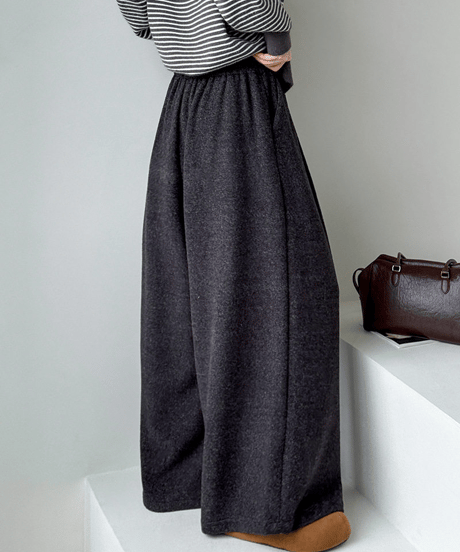 wide leg sweat pants / 2color　hm2738