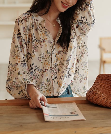flower puff sleeve blouse　hm1686