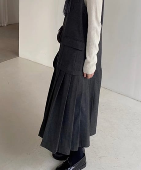 pleated sleeveless dress　hm1654