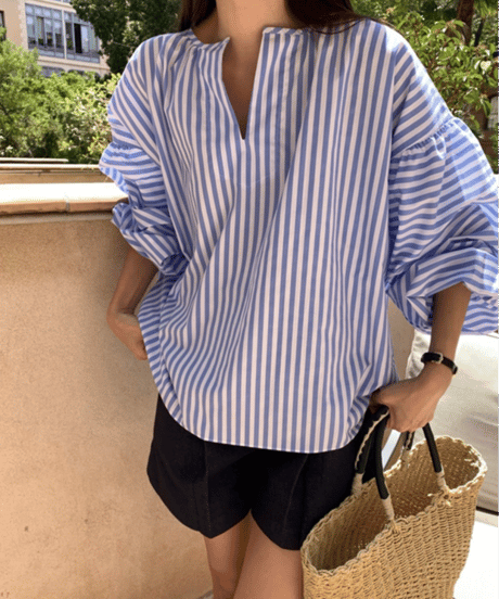 skipper loose blouse / 2color　hm2931